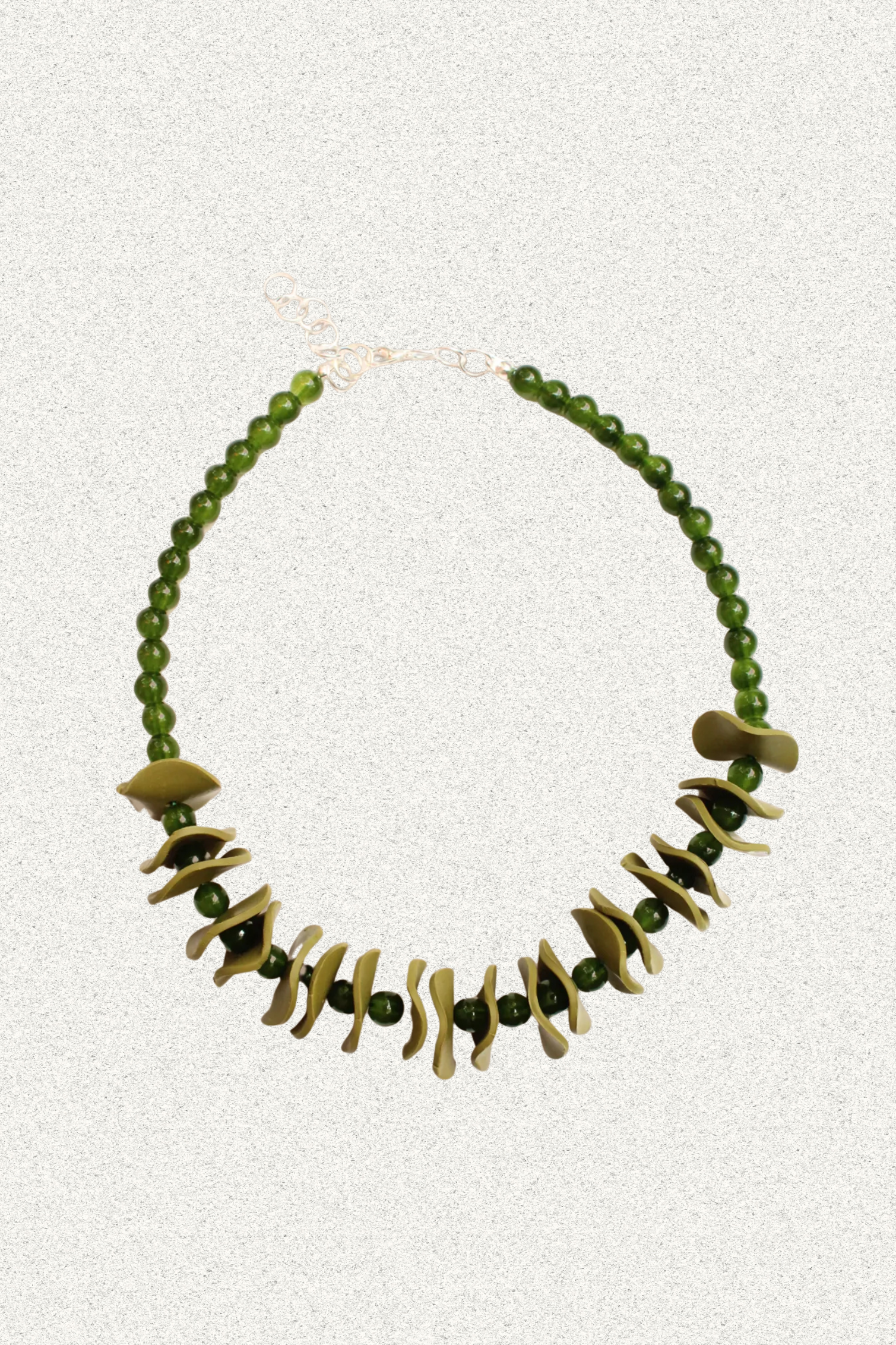 COLLAR VERDE OLIVO