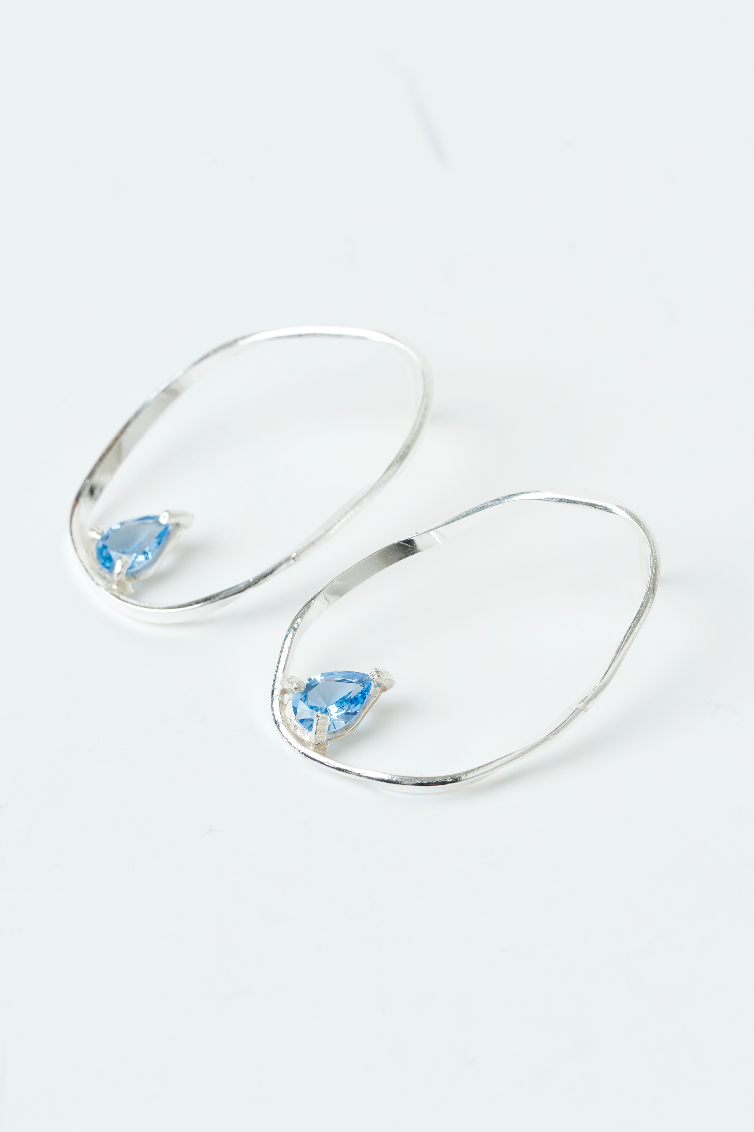 Aros Fiore Azul - Plata