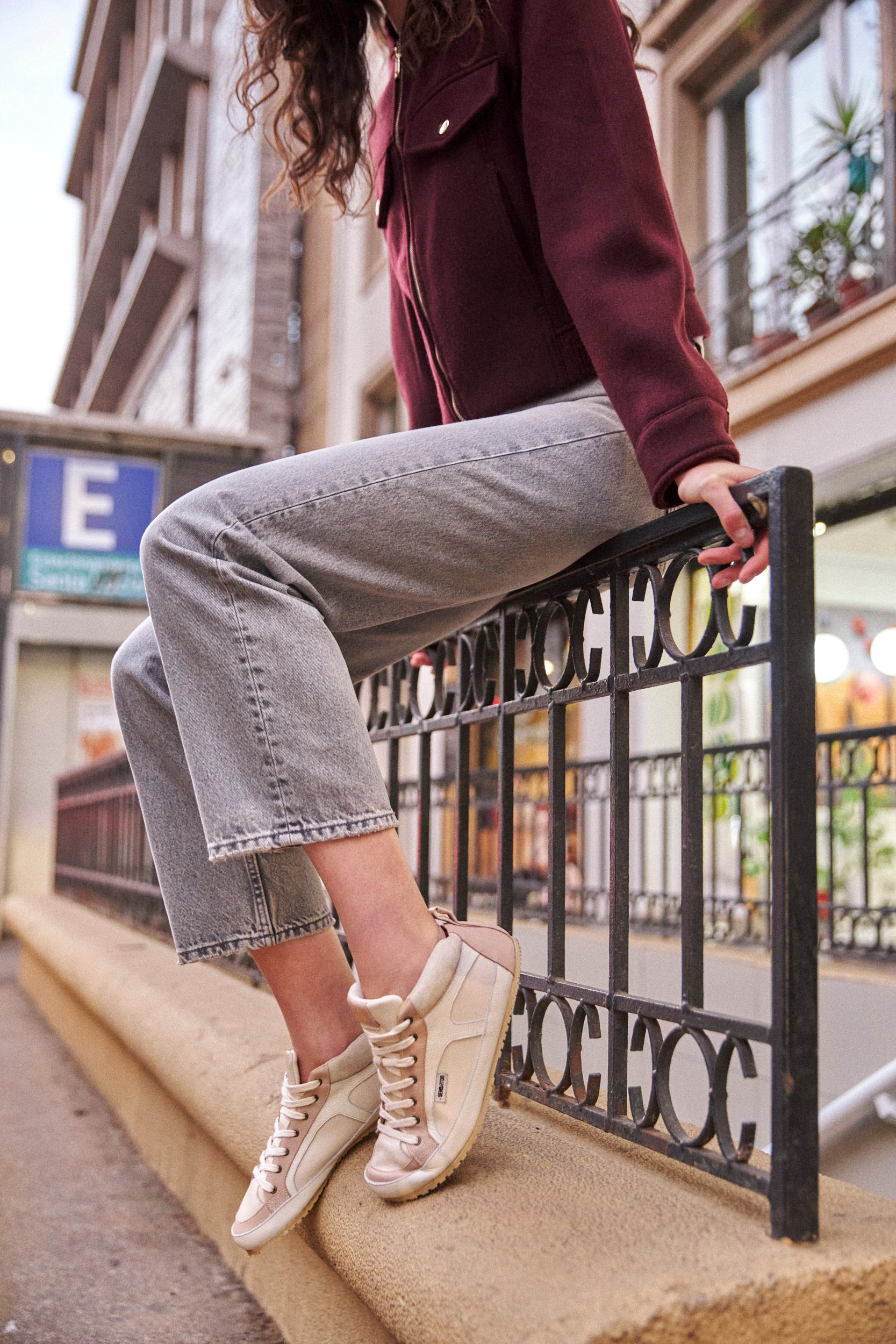 Zapatilla B1 Crema