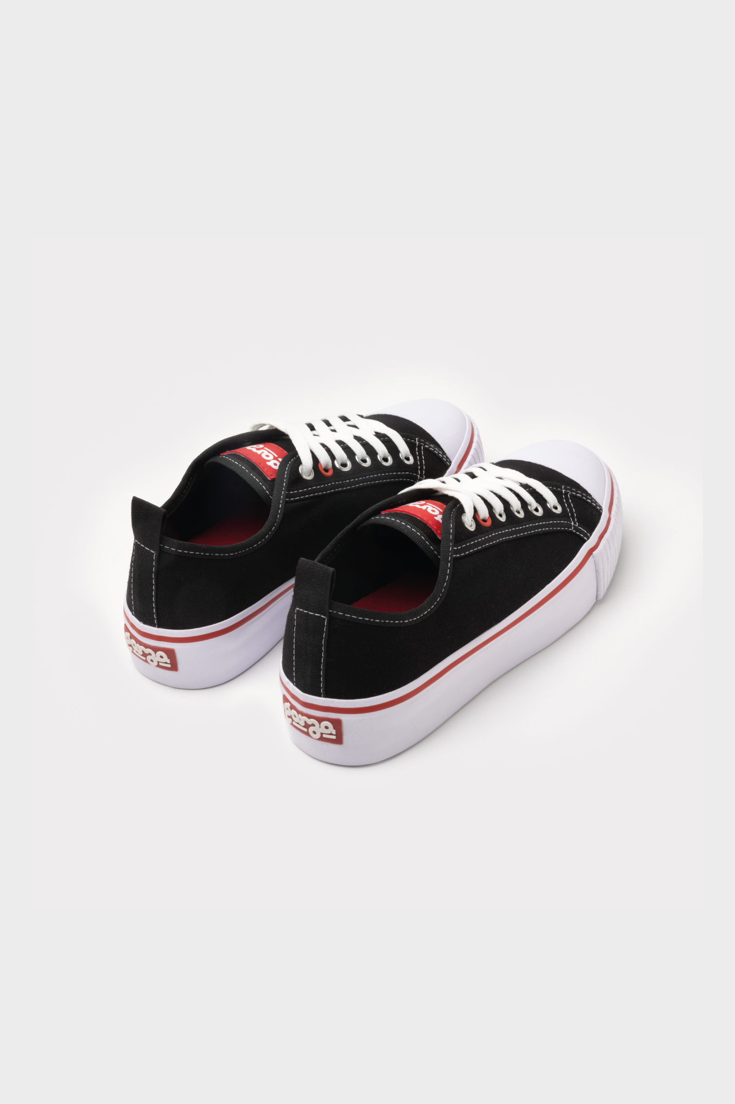 Garza Bossa Black