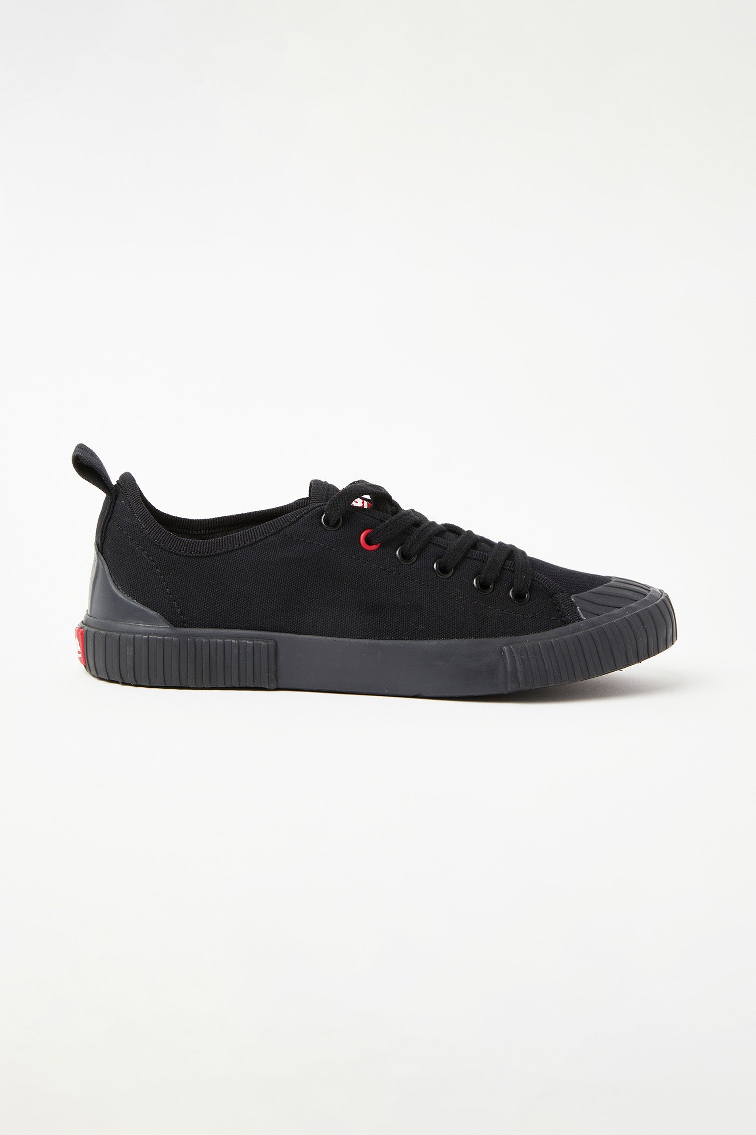 Garza Zu Low Black