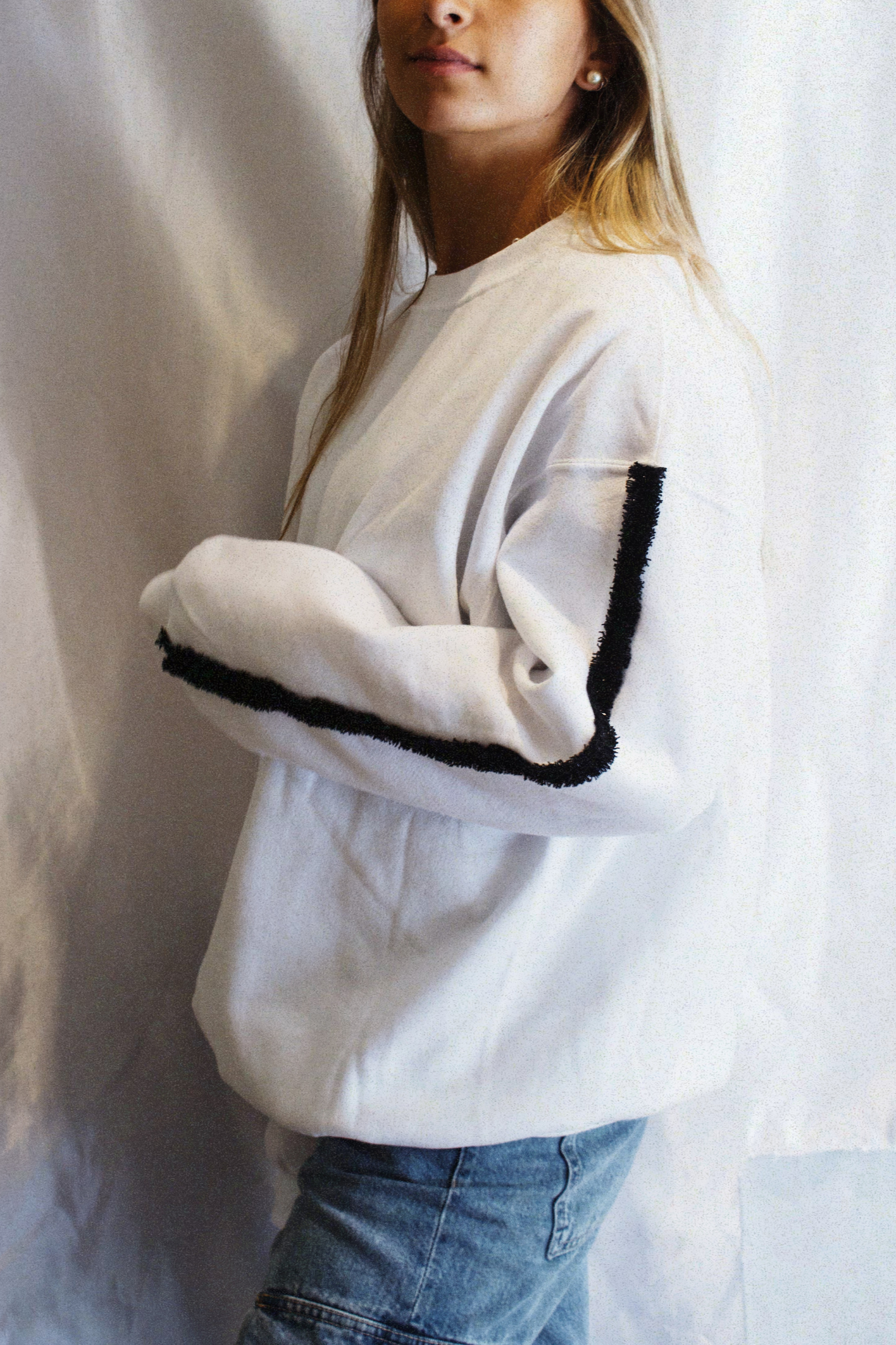 Hoodie Mangas Negro