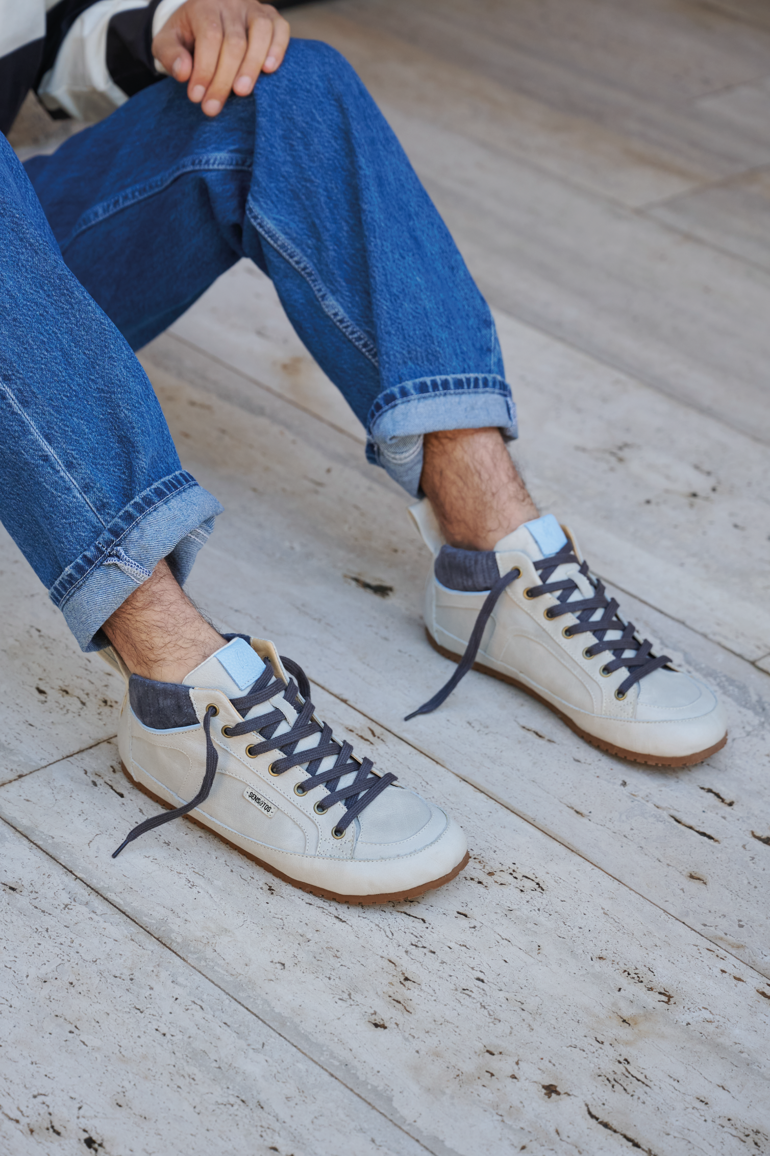 Zapatilla Gris B1