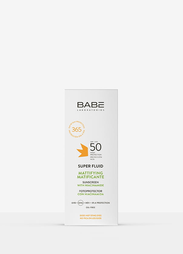 SUPER FLUID FOTOPROTECTOR MATIFICANTE SPF50 50ml