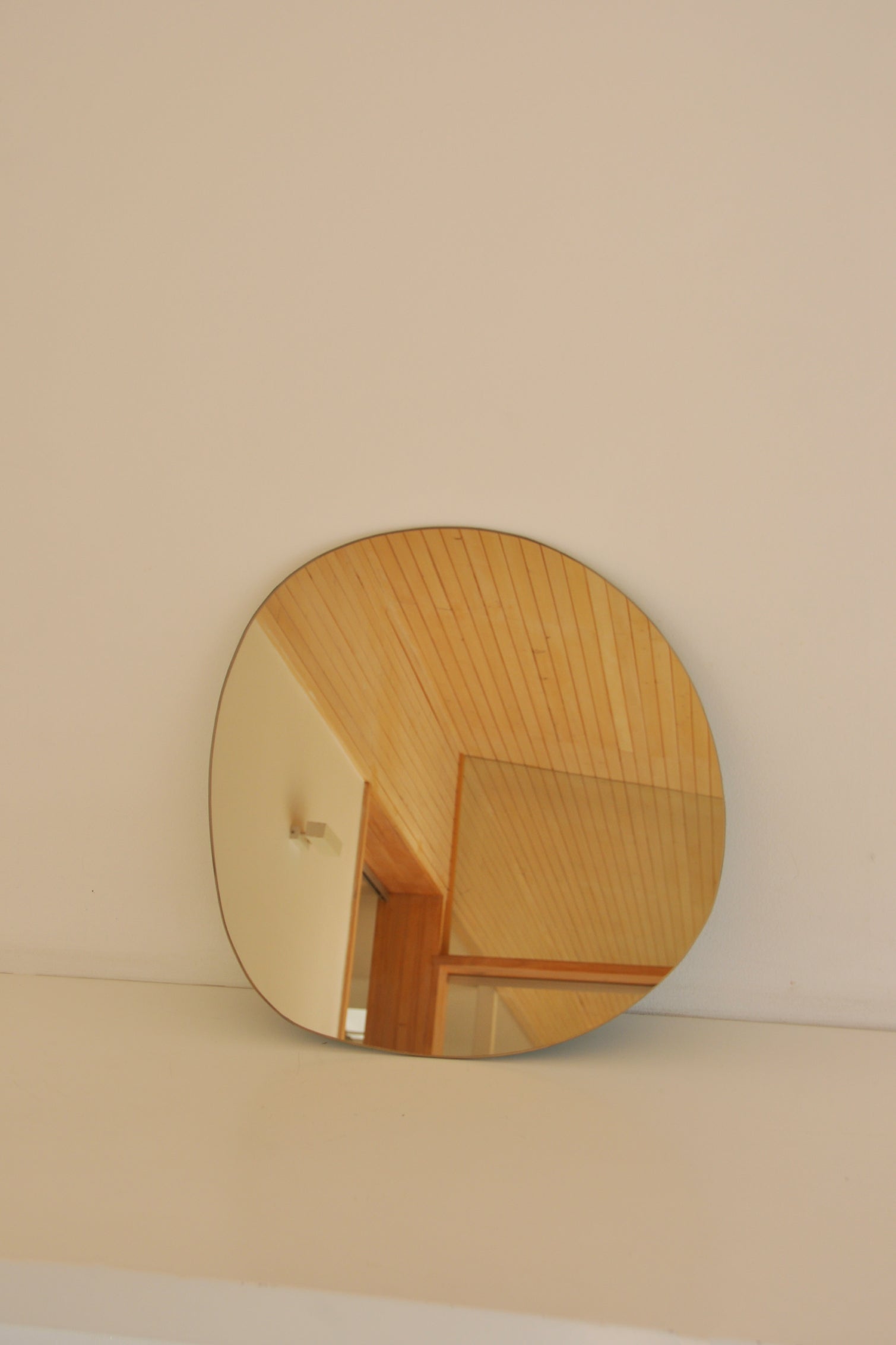 Modelo 0.1 espejo tono bronce