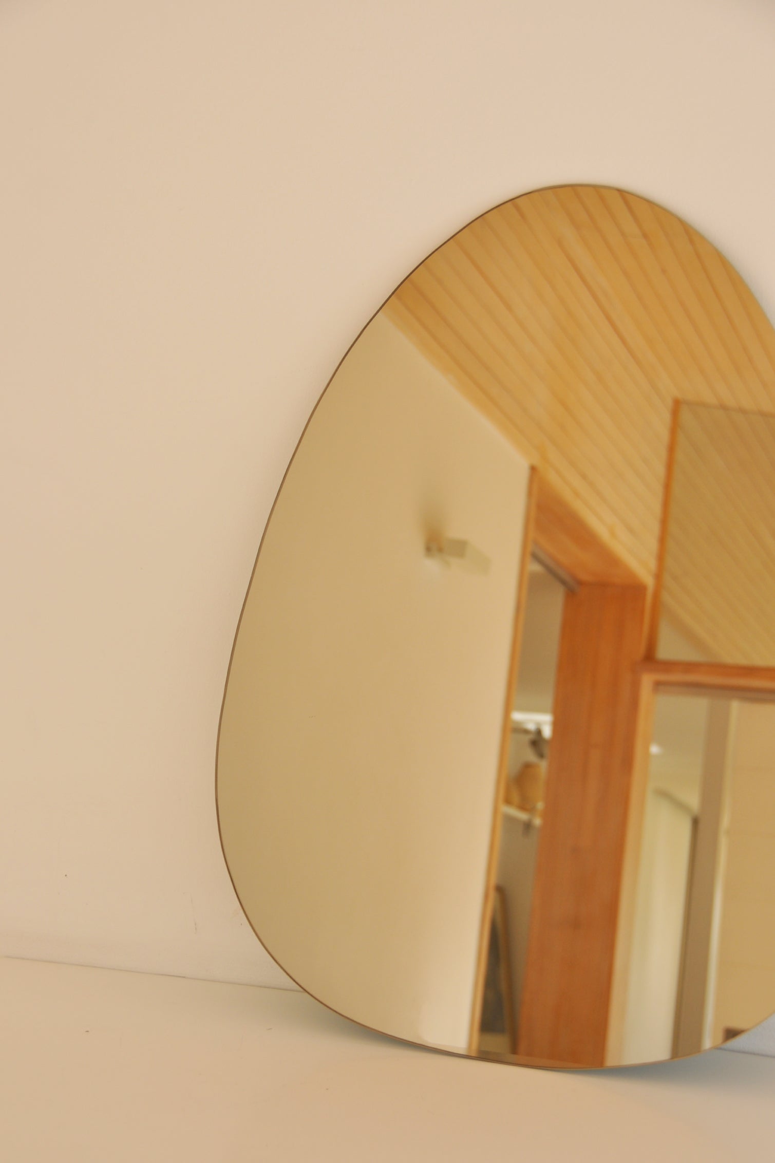 Modelo 0.5 espejo tono bronce